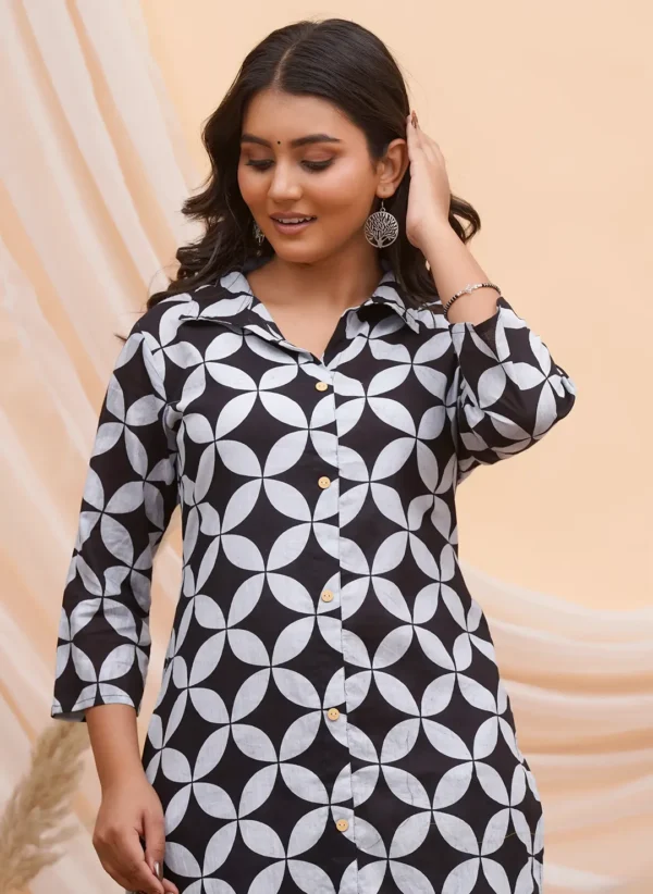 Geo Circle Block Print Style Long Co-ord Set - Image 4