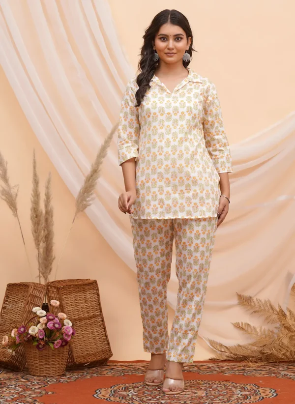 Traditional Floral Buti Print Co-ord Set