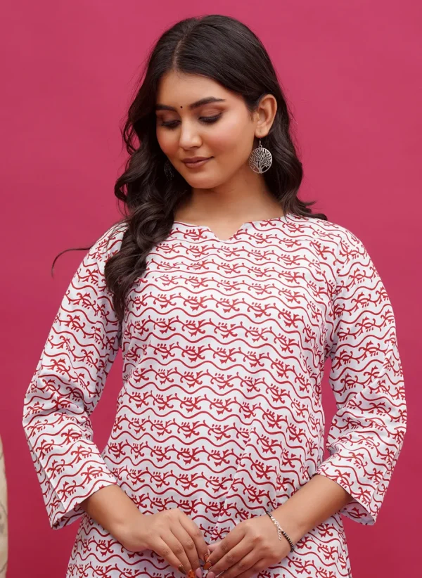 Abstract Vine Motif Print Co-ord Set - Image 3