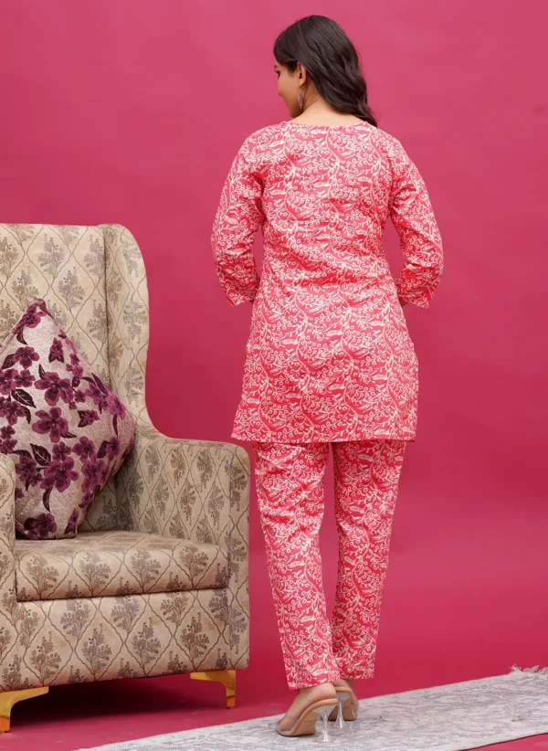 Vine & Blossom Jaal Pattern Co-ord Set - Image 2
